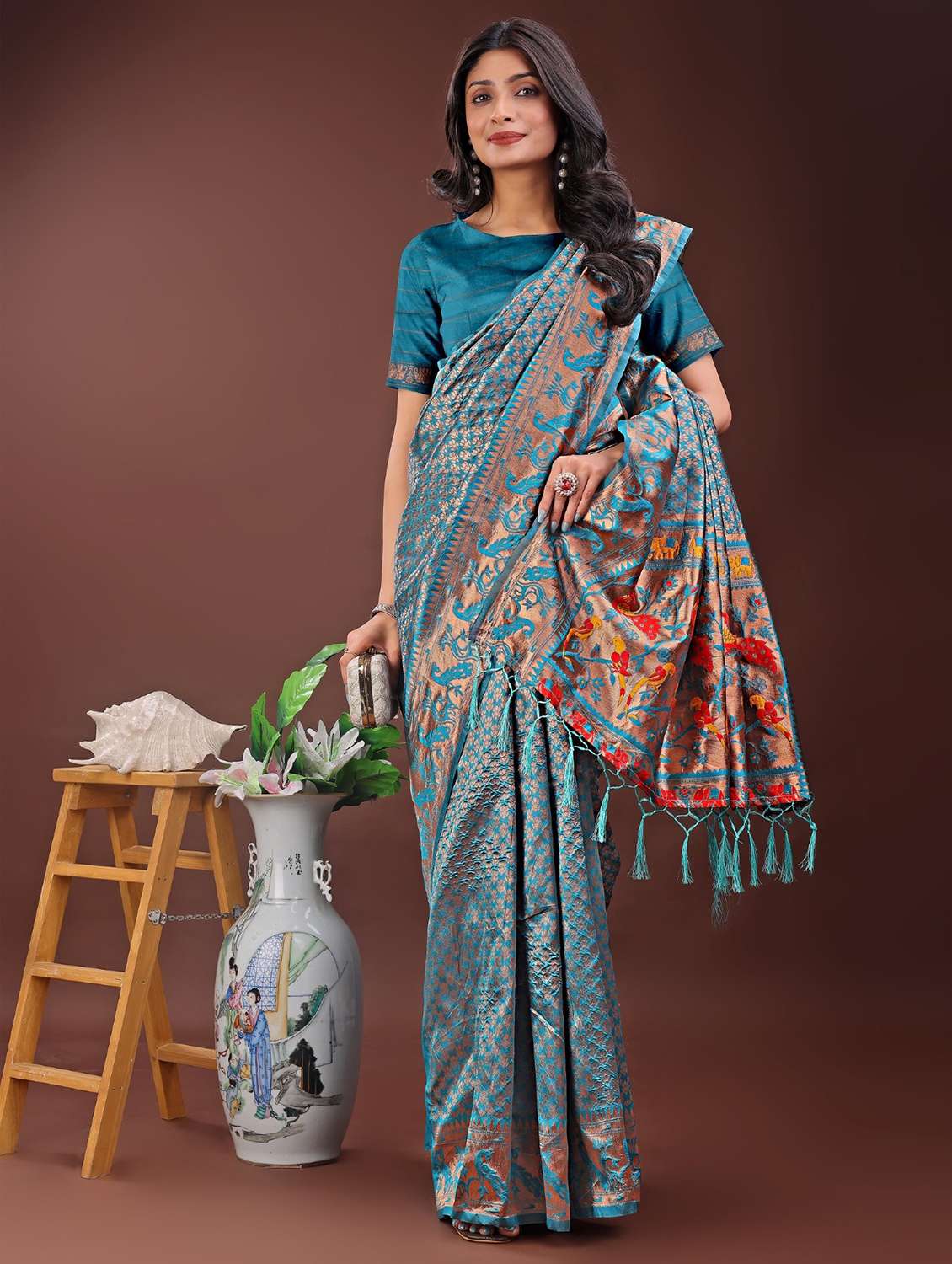 women self design paithani saree with blouse - 21969986 -  Standard Image - 1