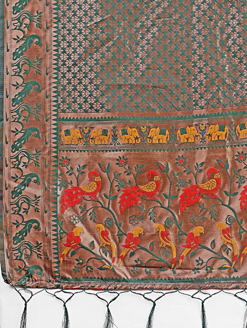 women self design paithani saree with blouse - 21969987 - Standard Image - 4