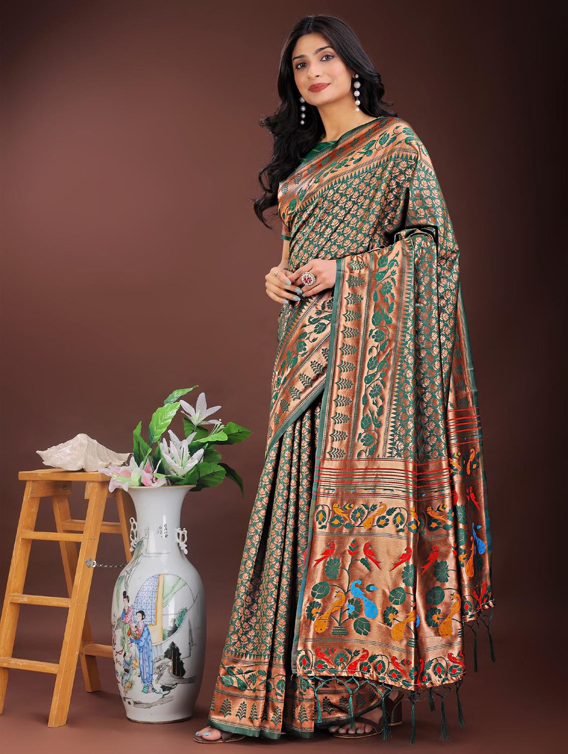 women self design paithani saree with blouse - 21969991 - Standard Image - 1