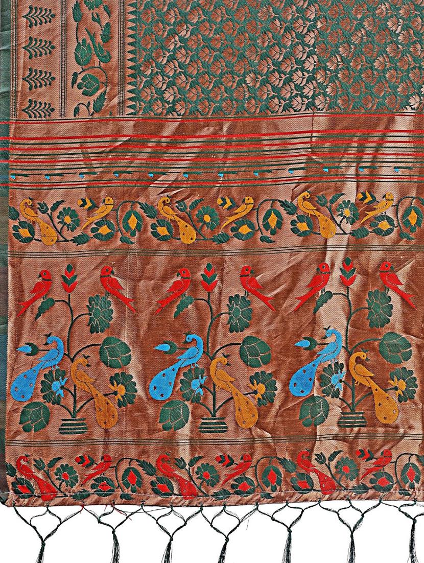 women self design paithani saree with blouse - 21969991 - Standard Image - 4