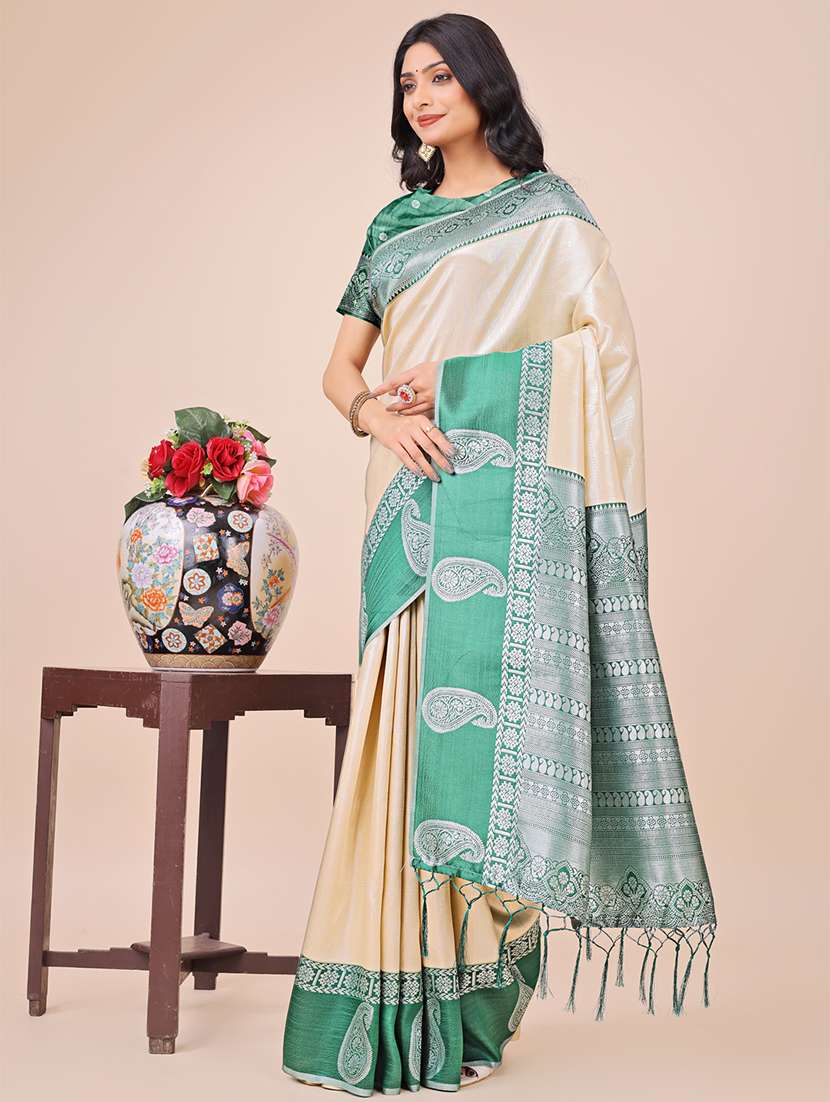 women solid with bordered saree with blouse - 21970002 -  Standard Image - 1