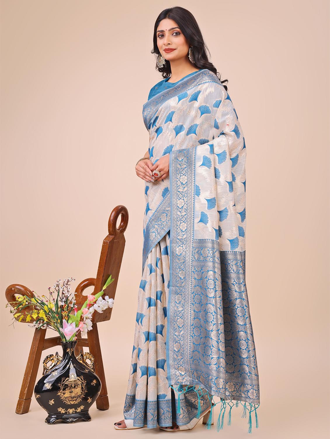 women self design bordered saree with blouse - 21970017 - Standard Image - 1