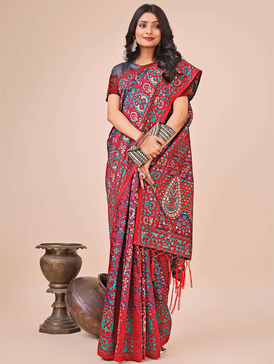 women paisley assam silk saree with blouse - 21970109 -  Standard Image - 1