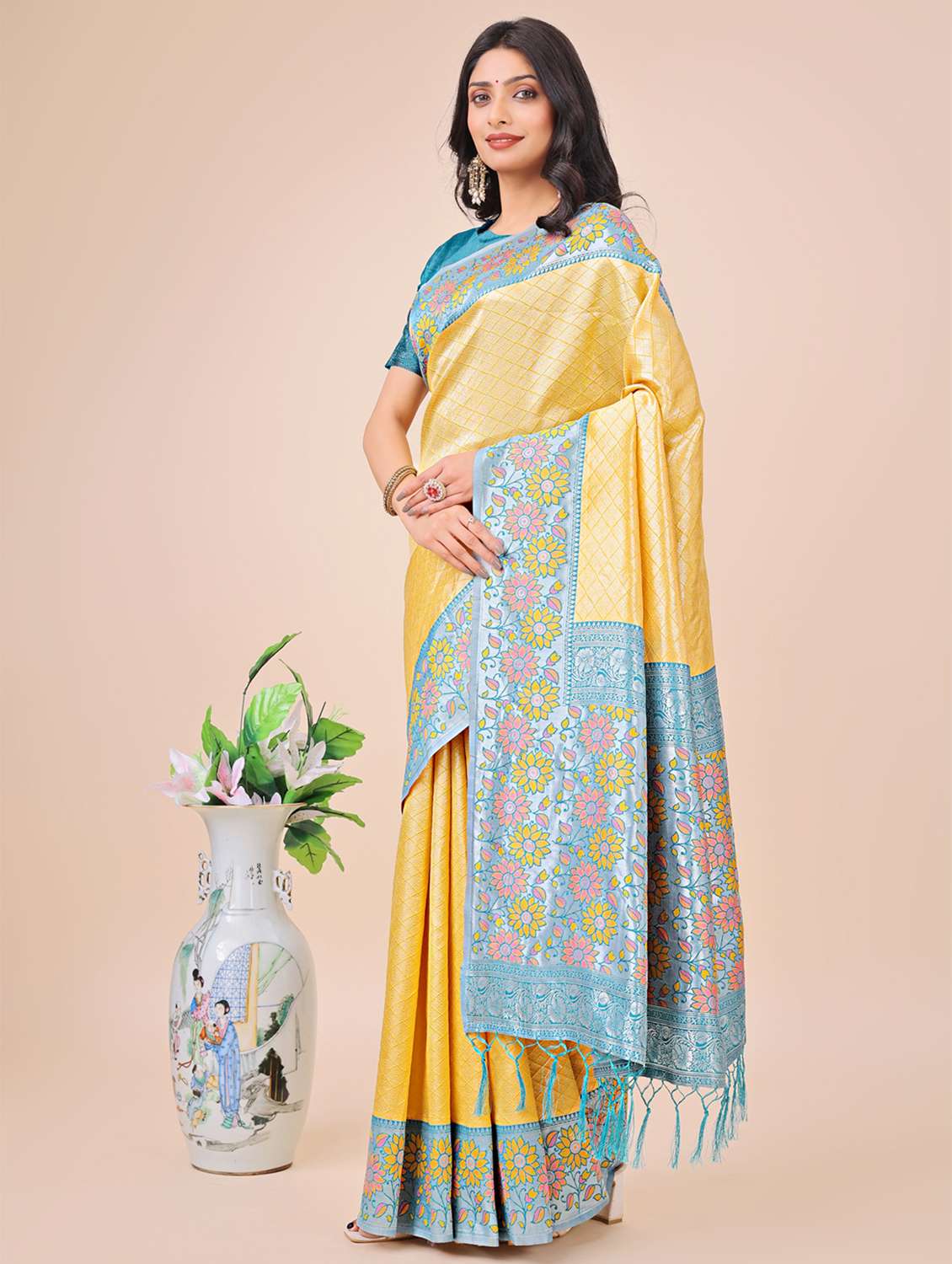 women checkered bordered saree with blouse - 21970115 -  Standard Image - 1