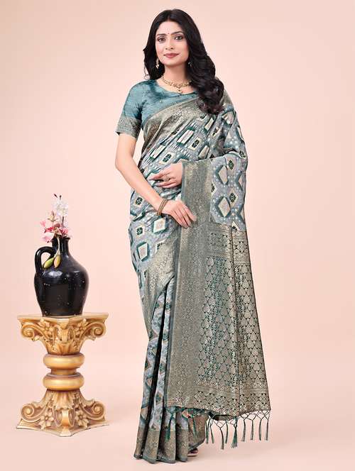women self design banarasi saree with blouse - 21970122 - Standard Image - 0