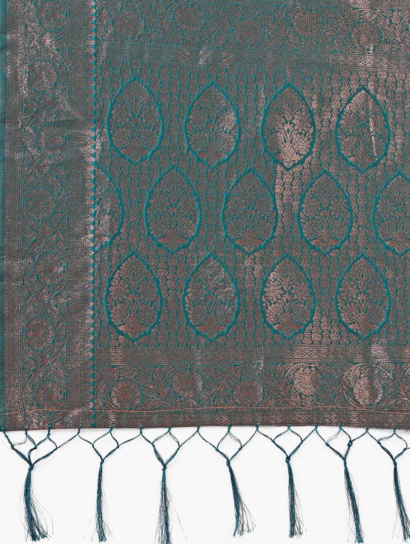 women self design banarasi saree with blouse - 21970134 -  Standard Image - 4