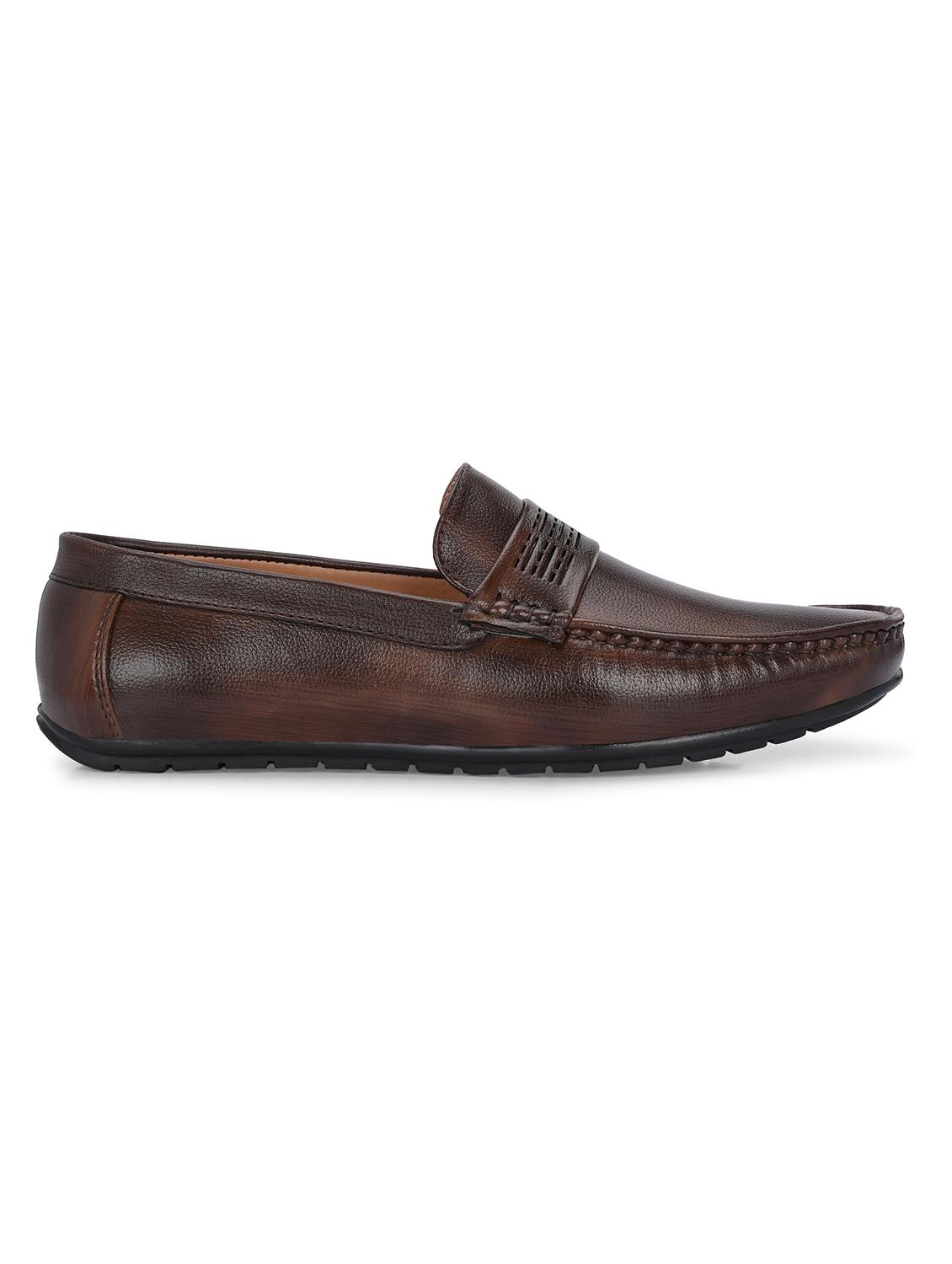 men solid slip on loafer - 21970187 - Standard Image - 1