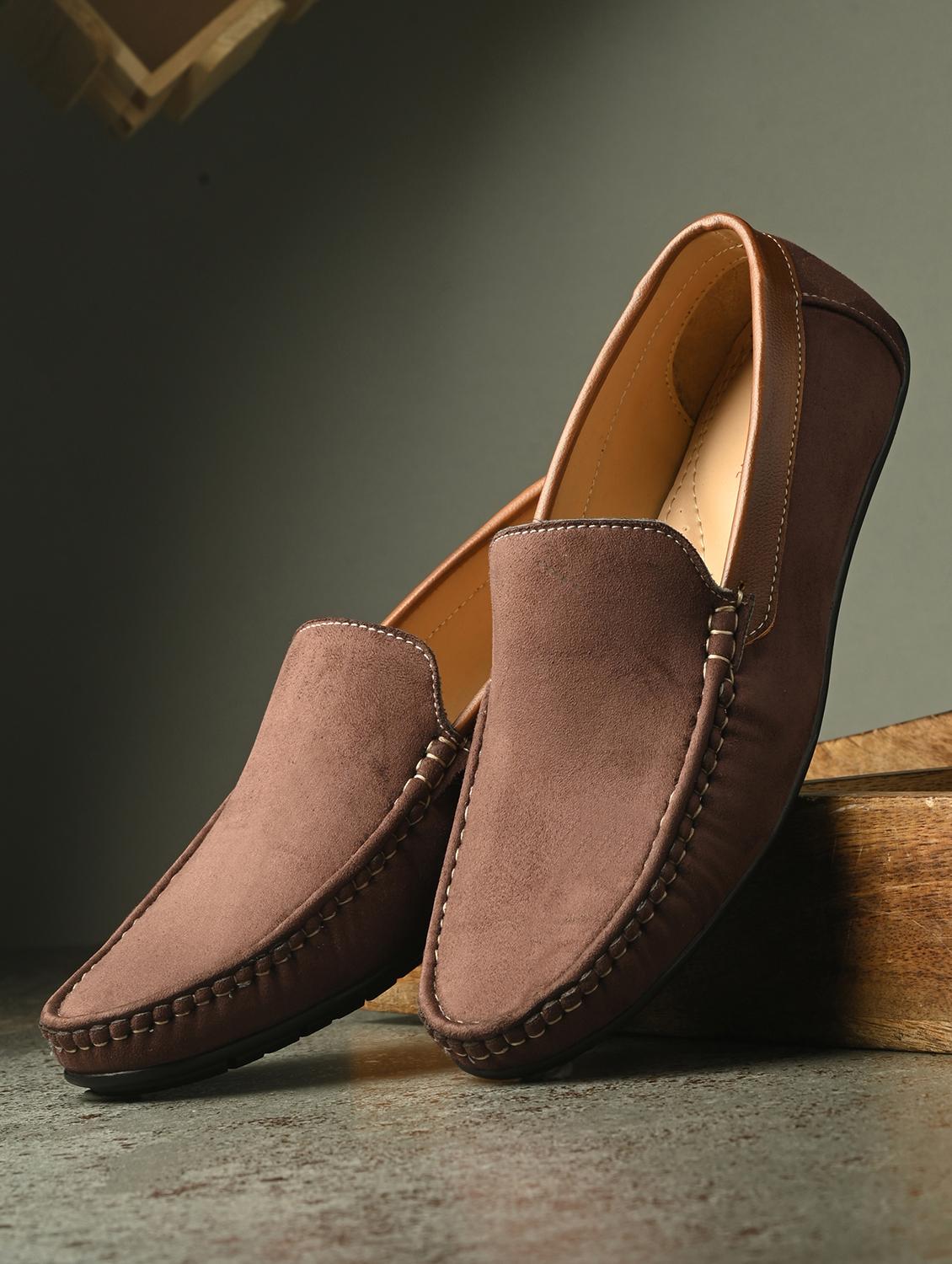 men solid slip on loafer - 21970197 -  Zoom Image - 0