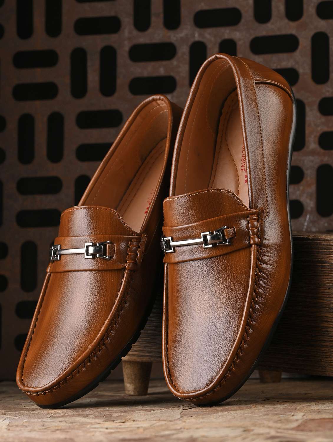 men slip on horsebit loafer