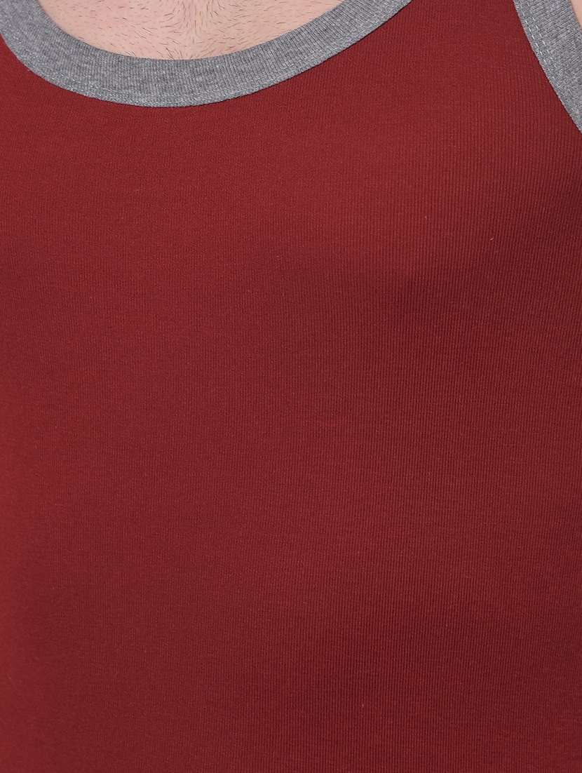 men pack of 5 solid scoop neck vest - 21970257 -  Standard Image - 4