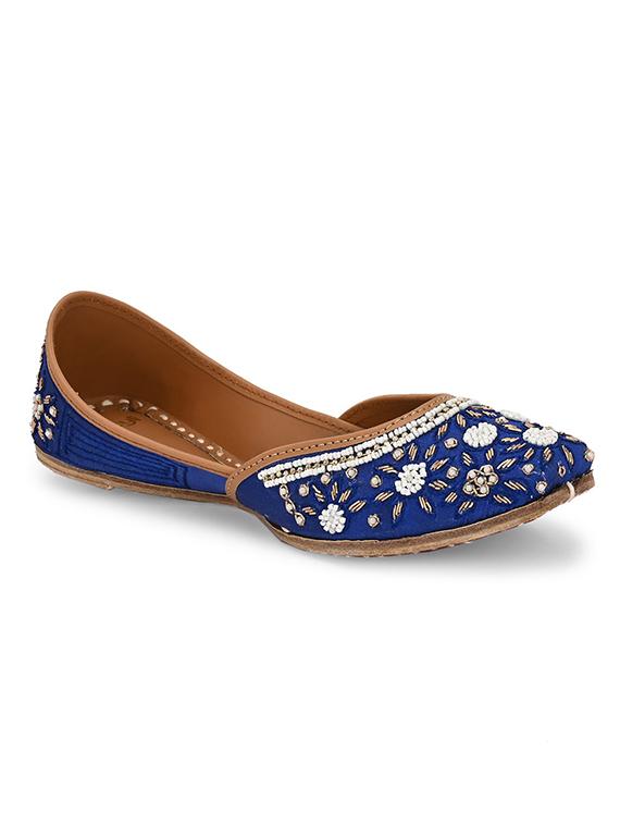 women blue emebllished slip on juti - 21970880 - Standard Image - 4