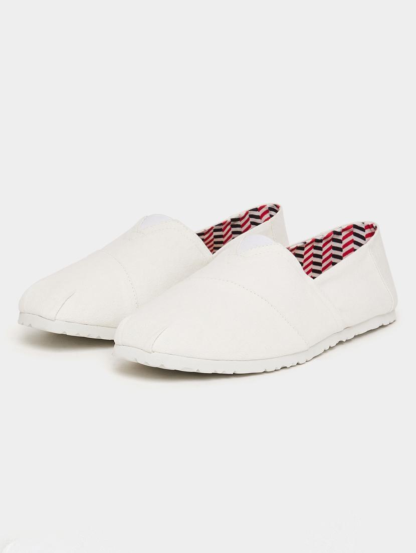 men white slip on espadrille - 21970903 -  Standard Image - 1