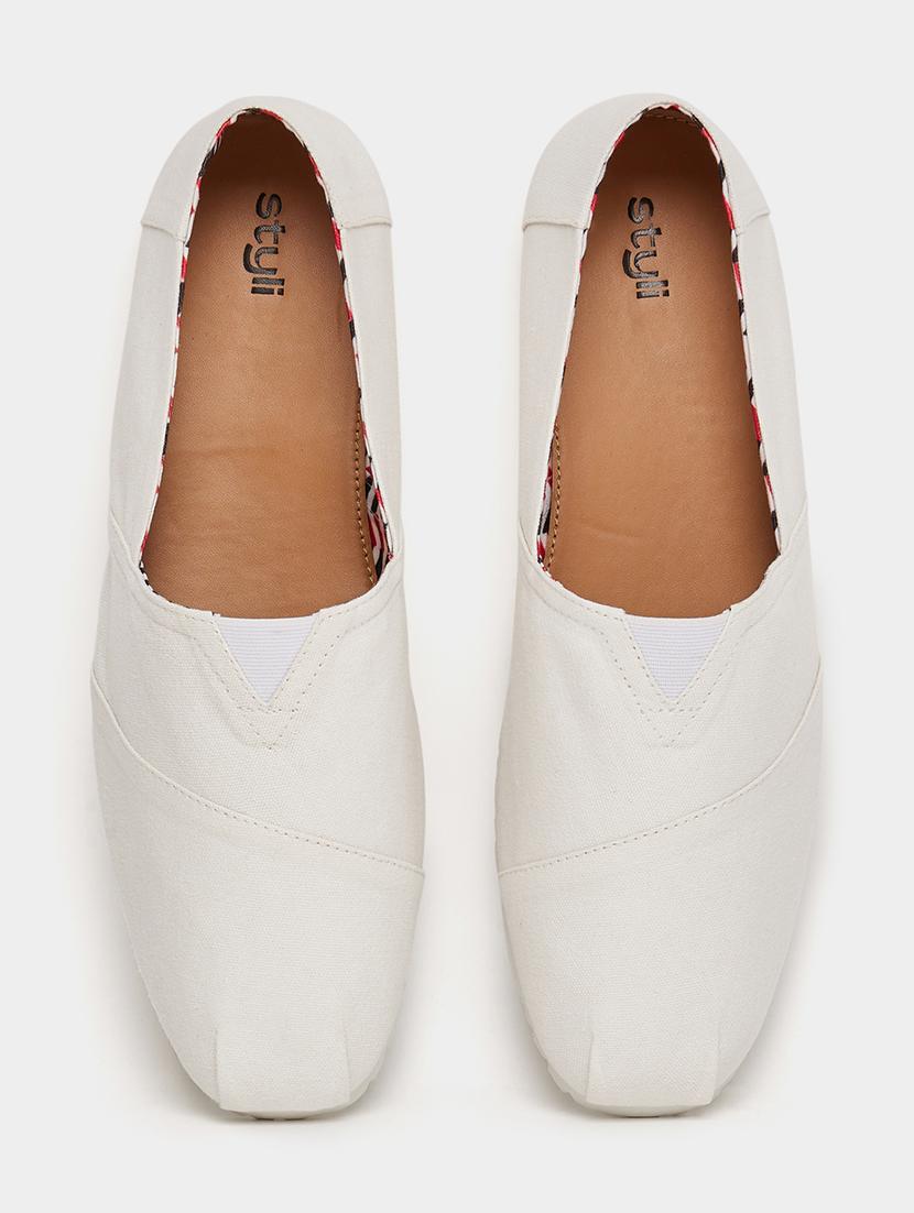 men white slip on espadrille - 21970903 - Standard Image - 4