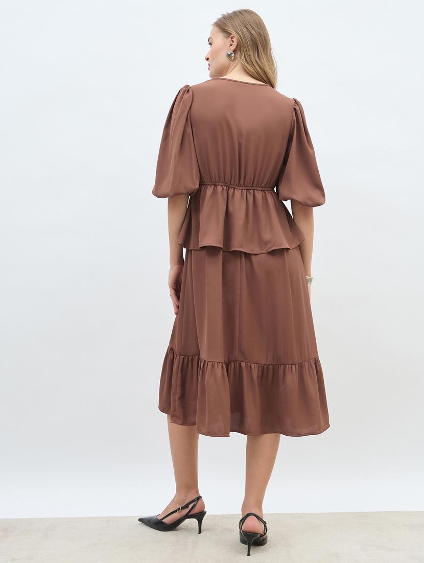 women solid puff sleeve tiered dress - 21971140 - Standard Image - 4