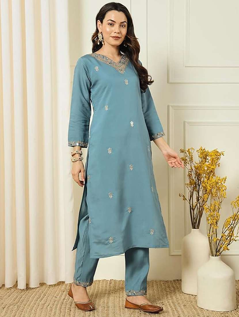 women three quarter sleeve kurta pant with dupatta set - 21971163 - Standard Image - 1