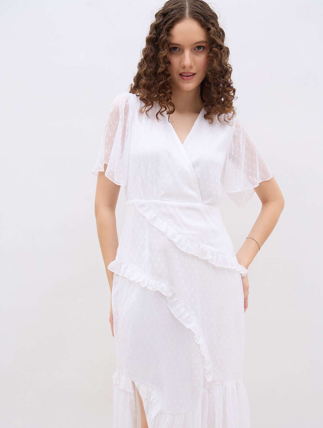 women self designed flared sleeve ruffle dress - 21971194 -  Standard Image - 4