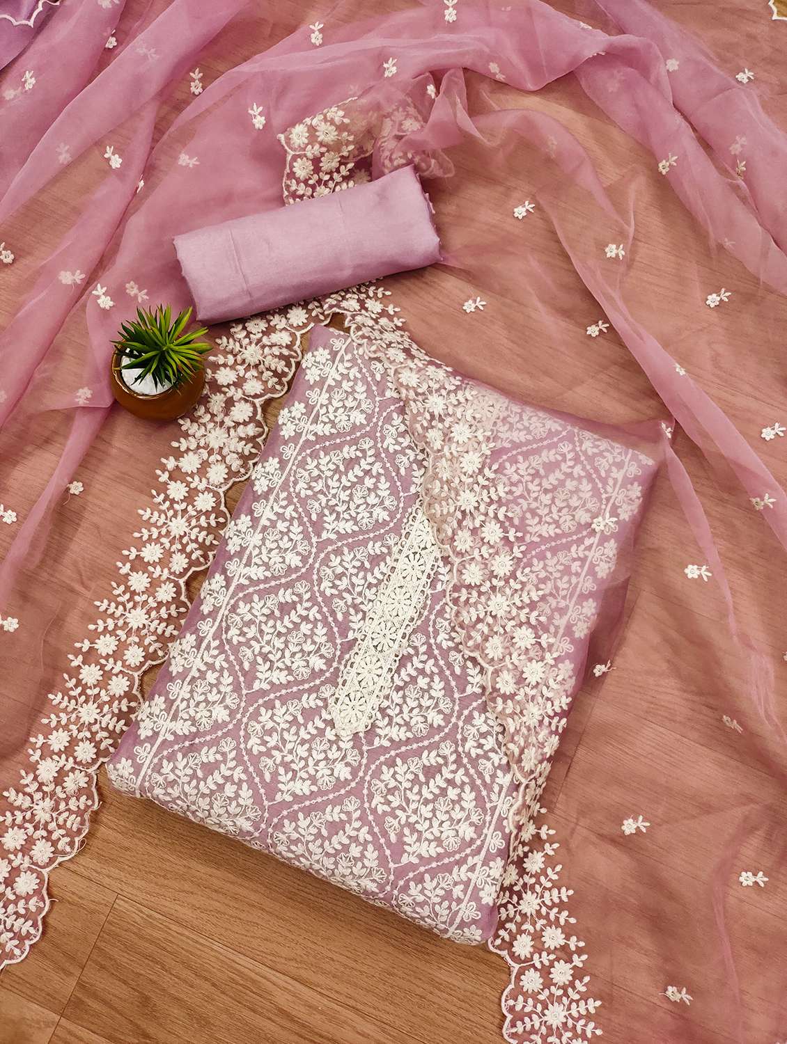 women embroidered unstitched suit set - 21971199 -  Standard Image - 1