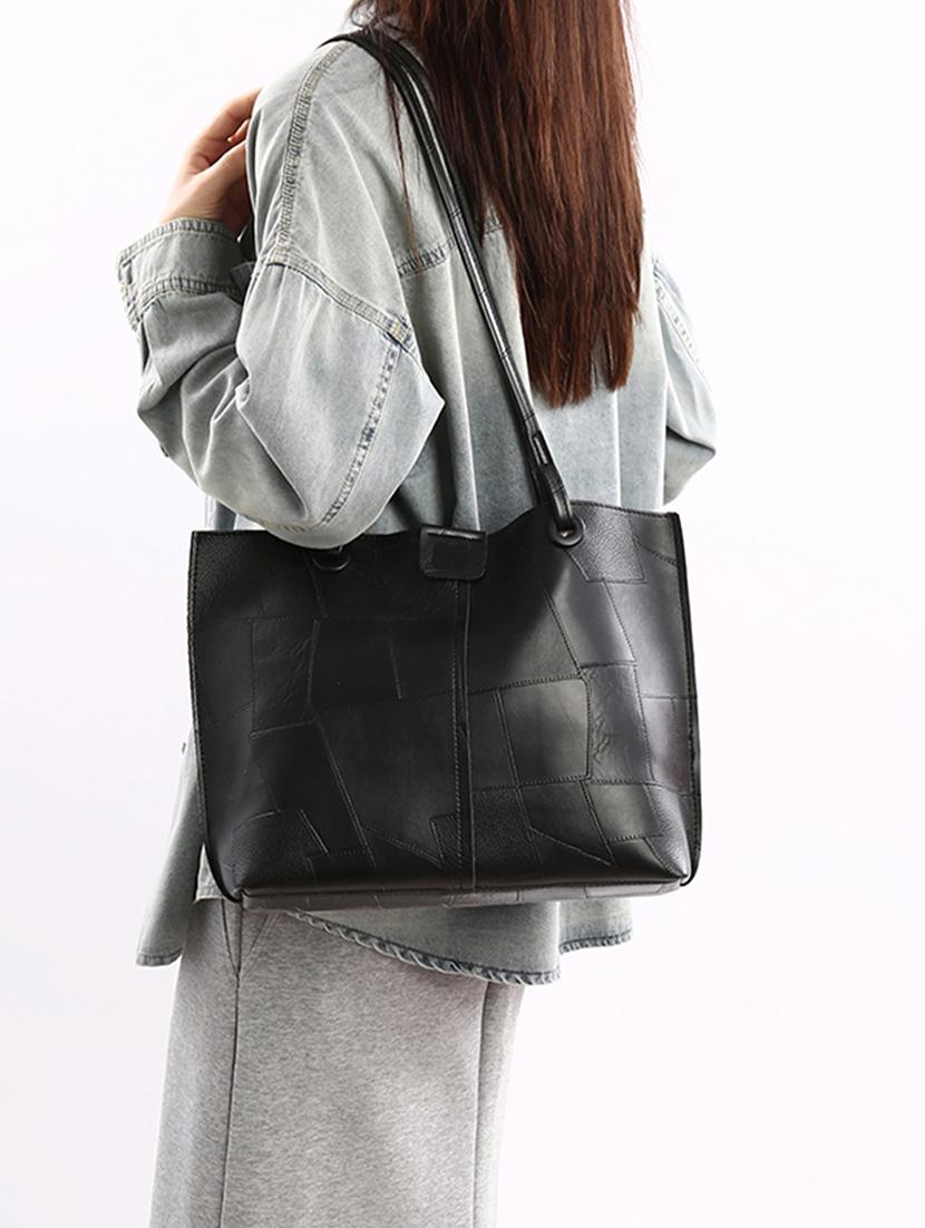 women textured black pu shoulder bag set - 21971295 -  Standard Image - 1