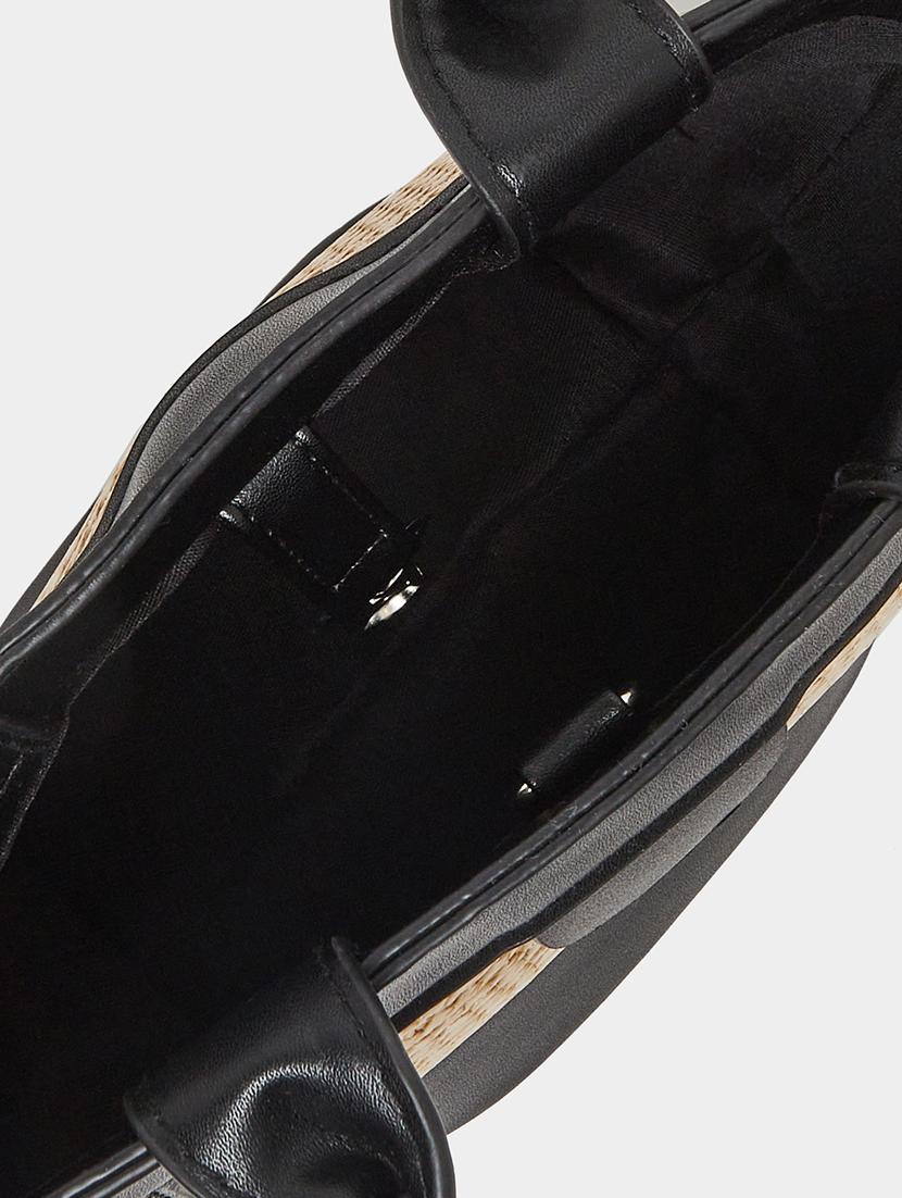 black textured handheld bag women - 21971419 - Standard Image - 4