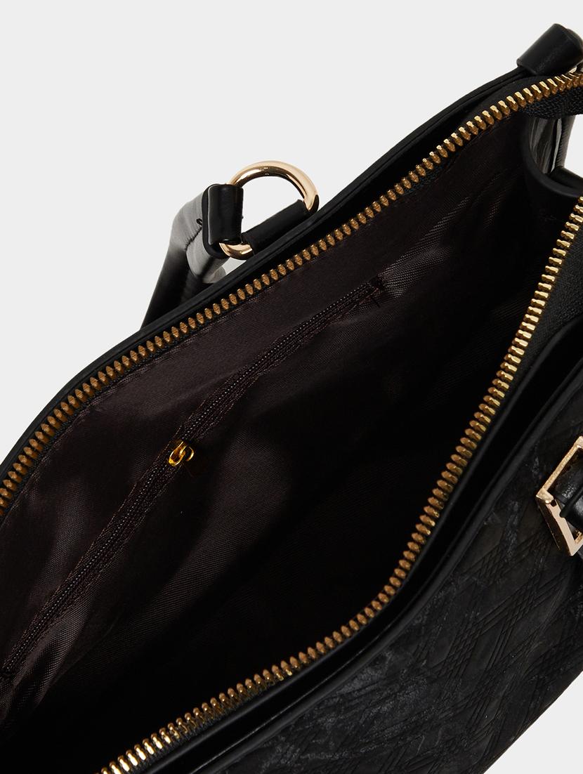 black textured pu leather handbag - 21971438 - Standard Image - 4