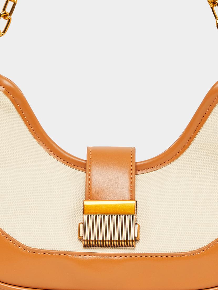 colorblocked pu hnadbag bag with chain - 21971476 - Standard Image - 6