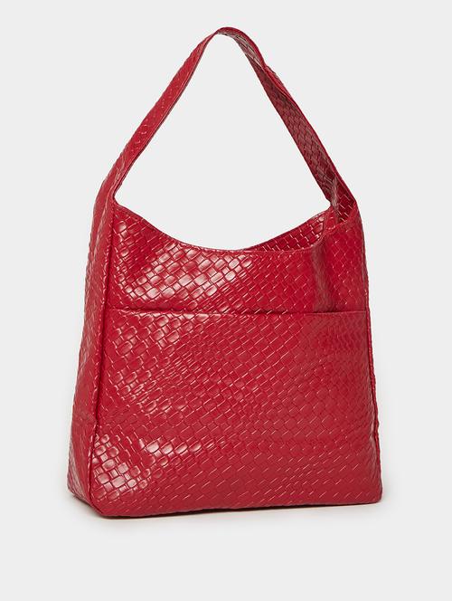 red woven textured pu shoulder bag - 21971497 -  Standard Image - 0