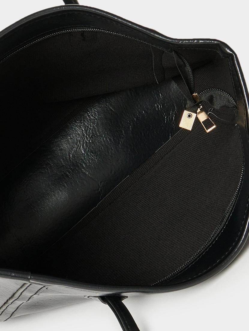 black textured pu shoulder bag with tassel - 21971500 - Standard Image - 4