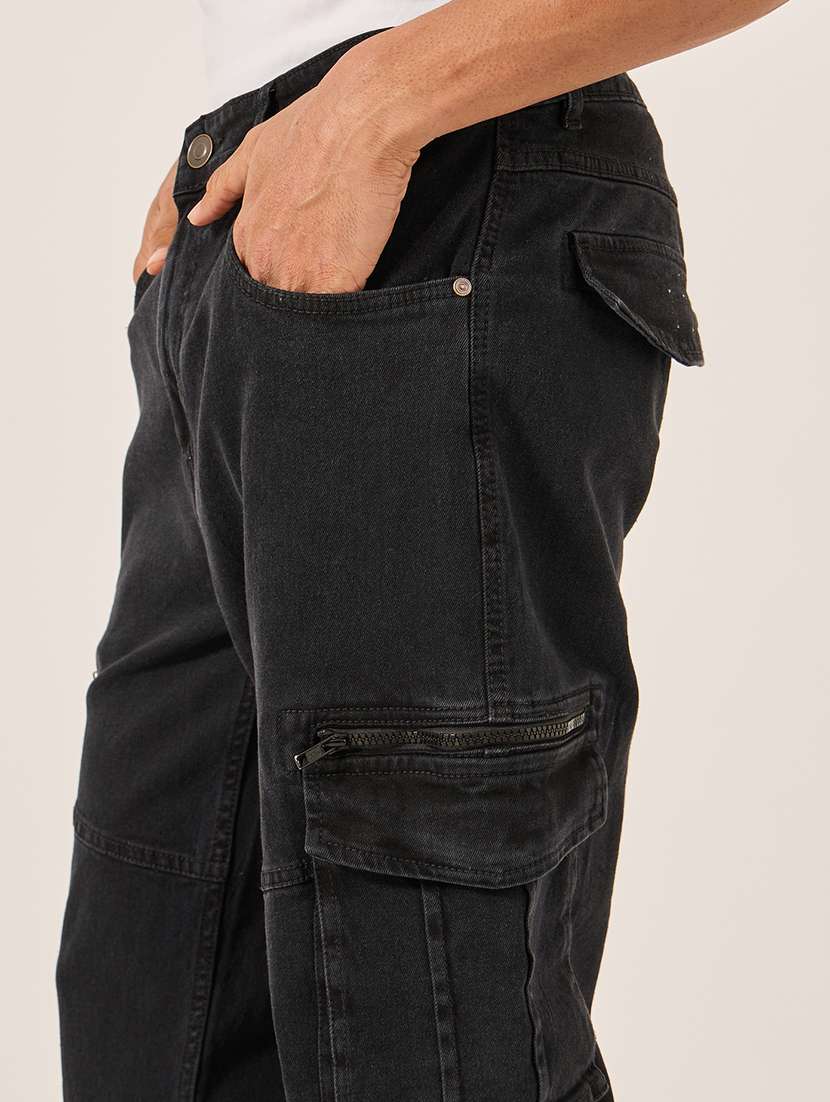 men black solid mid rise regular fit cargo - 21971525 -  Standard Image - 4