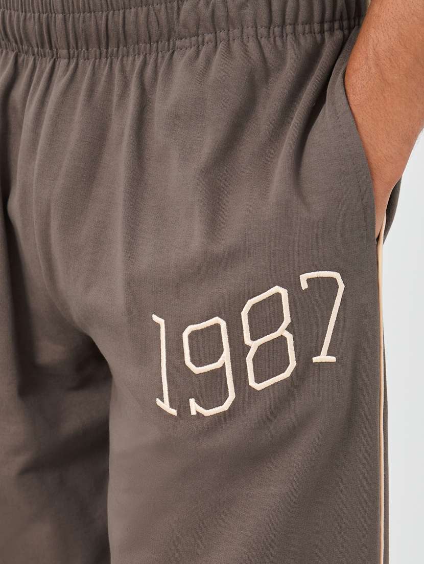 men typographic mid rise relaxed fit jogger - 21971571 -  Standard Image - 4