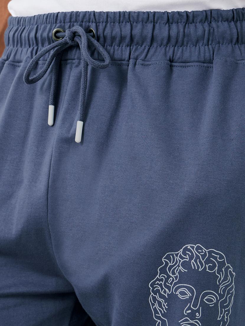 men typographic mid rise relaxed fit jogger - 21971582 - Standard Image - 4