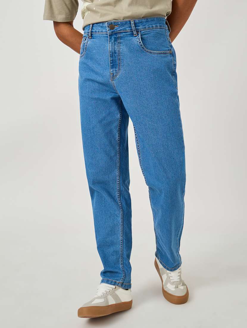 men plain mid rise full length jeans - 21971615 - Zoom Image - 0