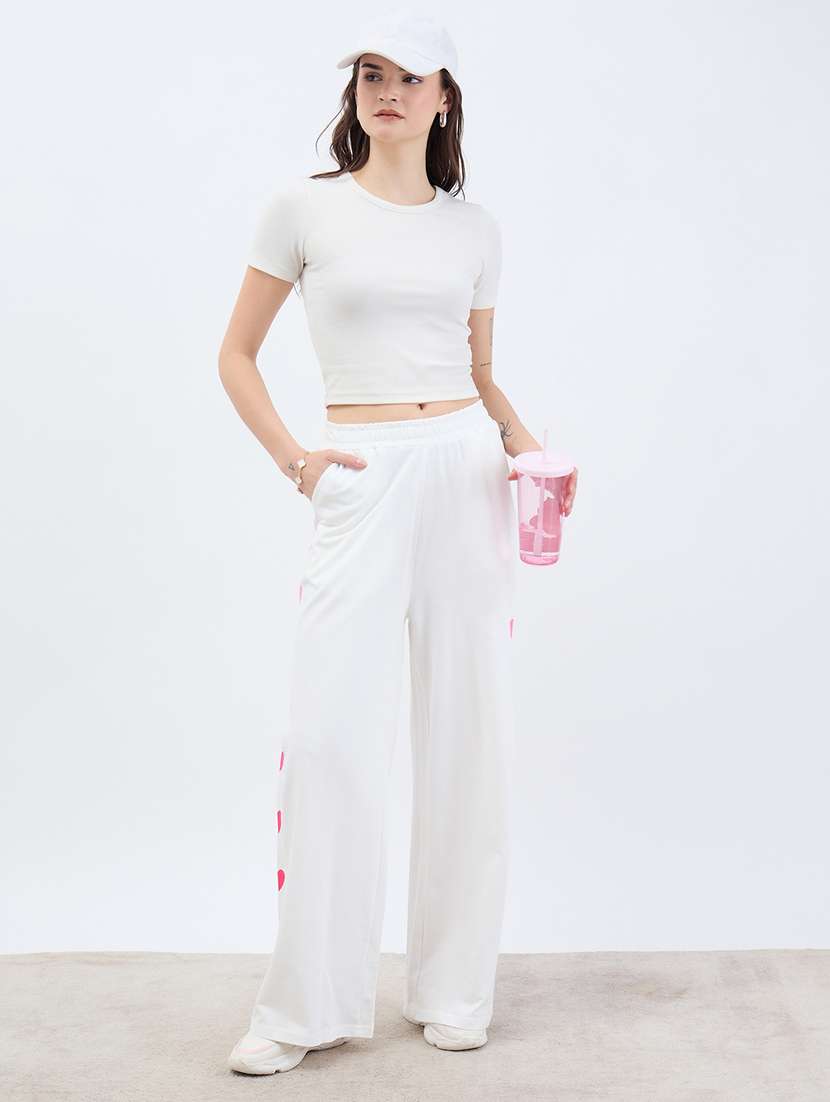 women white solid mid risr track pant - 21971652 - Standard Image - 4