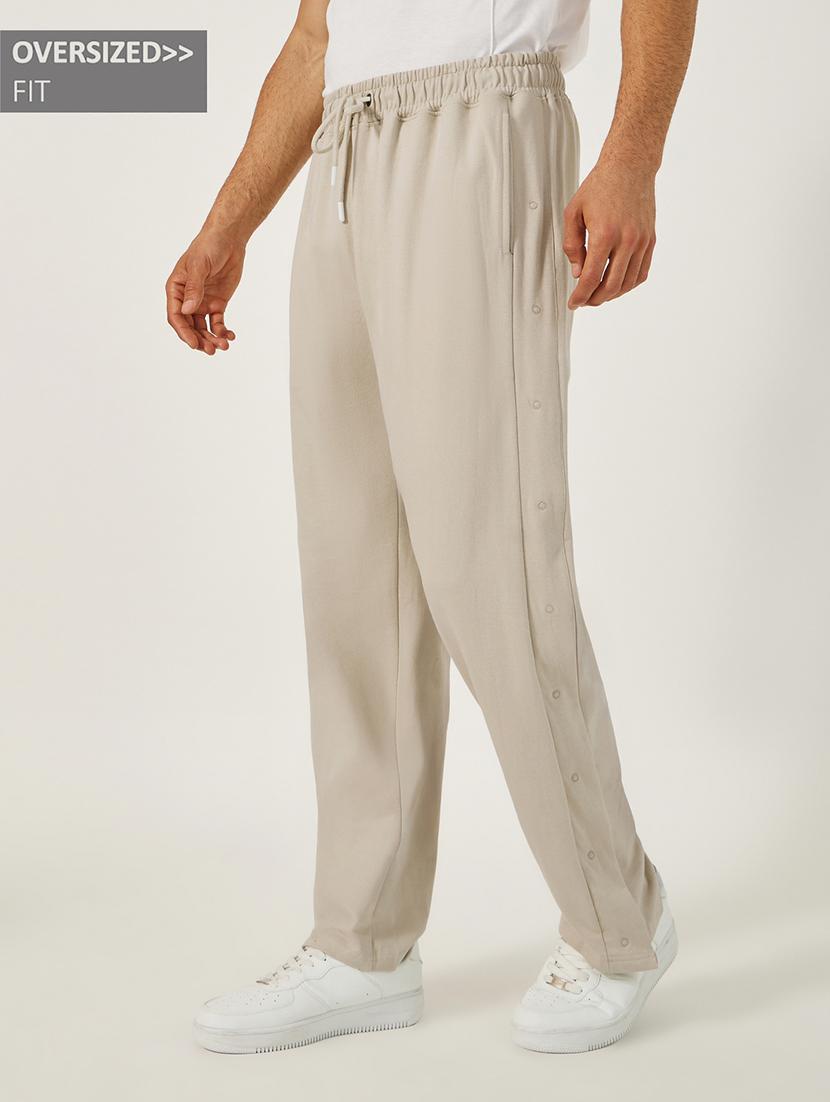 men solid mid rise loose fit full length track pant - 21971689 - Standard Image - 1