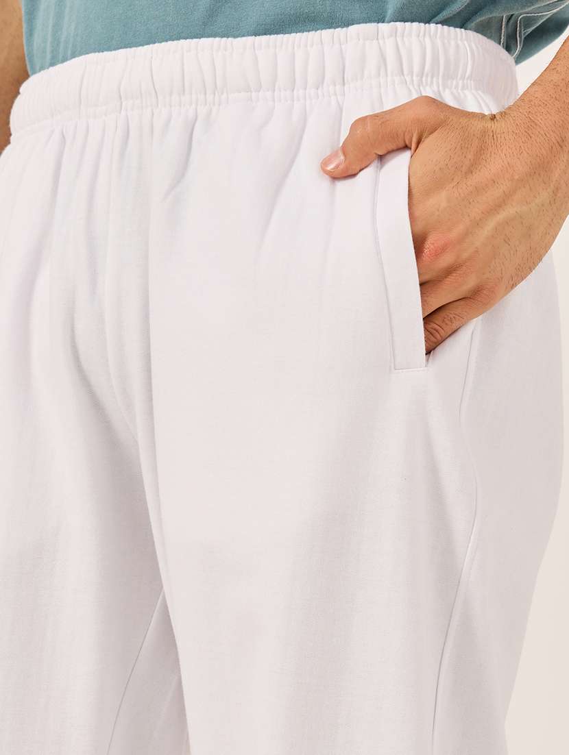 men solid mid rise relaxed fit jogger - 21971717 -  Standard Image - 4