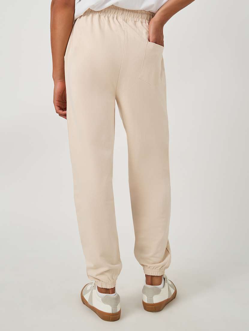 men printed mid rise relaxed fit jogger - 21971728 -  Standard Image - 1