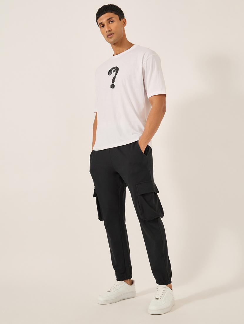 men solid mid rise relaxed fit cargo - 21971741 - Standard Image - 4