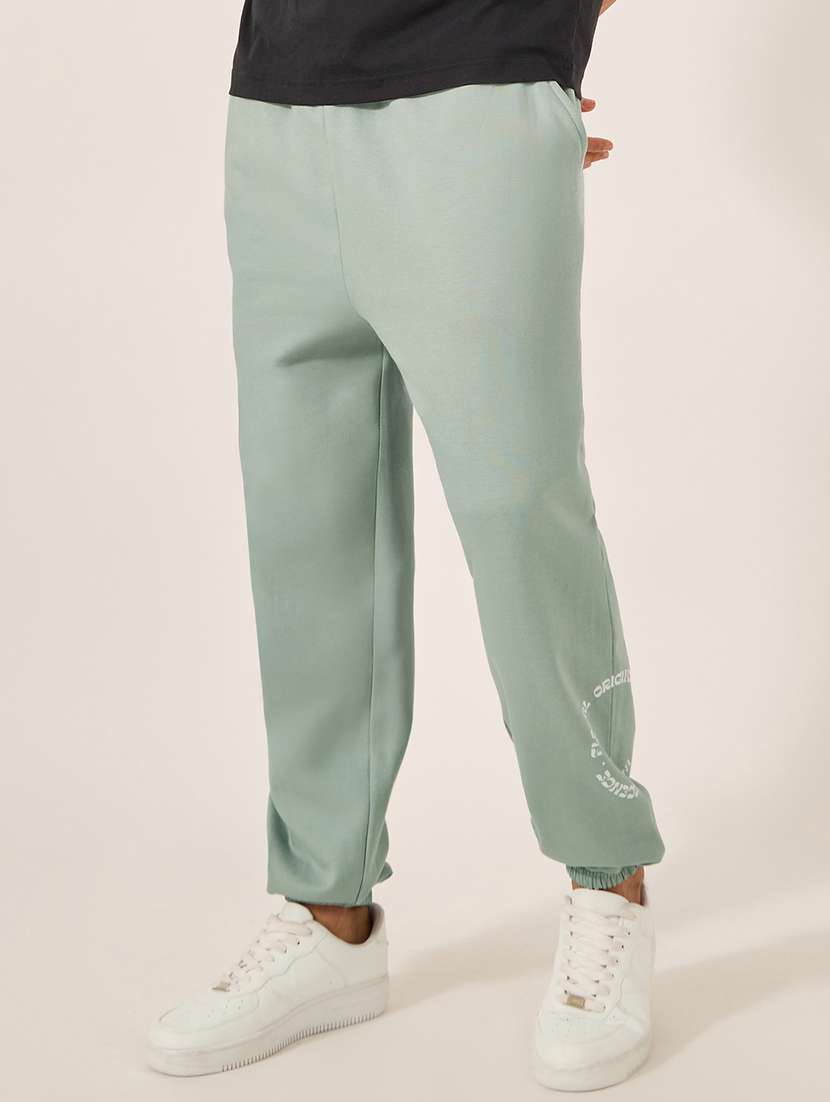 men printed mid rise relaxed fit jogger - 21971751 -  Standard Image - 1