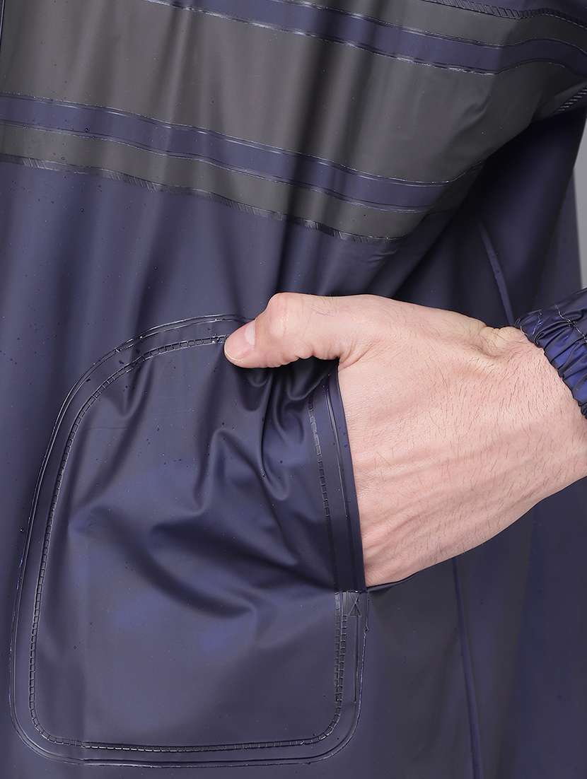 men striped long sleeve rain suit set  - 21971930 -  Standard Image - 4