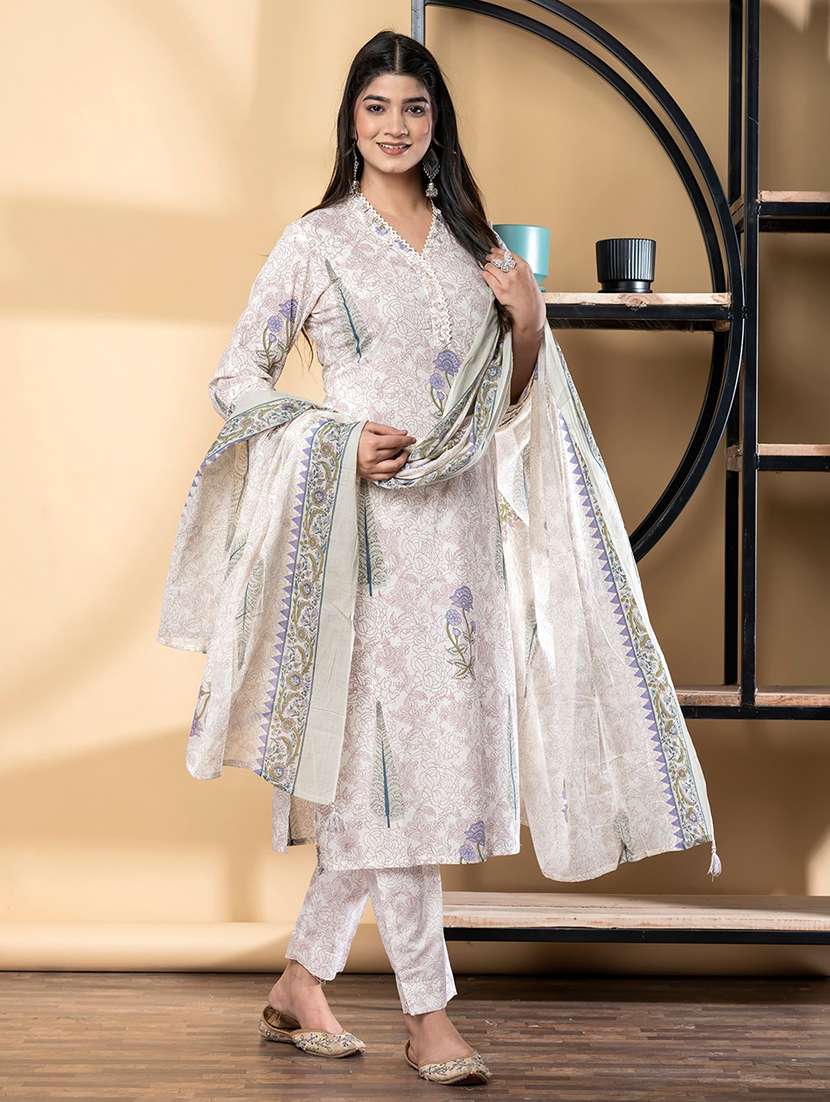 women three quarter sleeve kurta pant with dupatta set - 21972299 -  Standard Image - 1