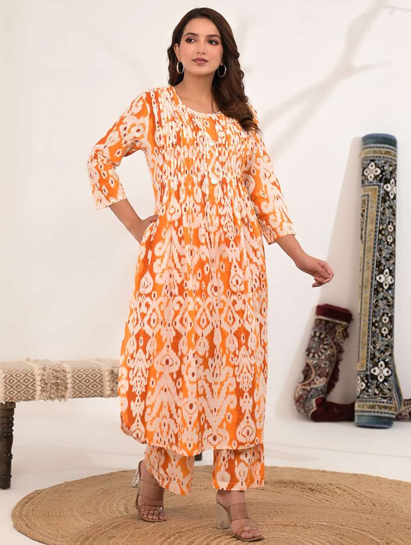 women ikat printed three quarter sleeve kurta pant set - 21972306 -  Standard Image - 4