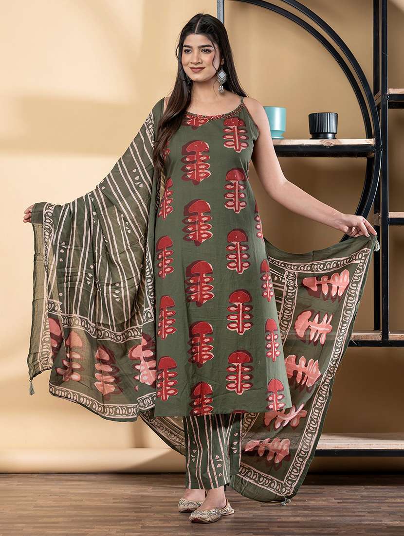 women printed sleeveless kurta pant with dupatta set - 21972309 -  Standard Image - 1