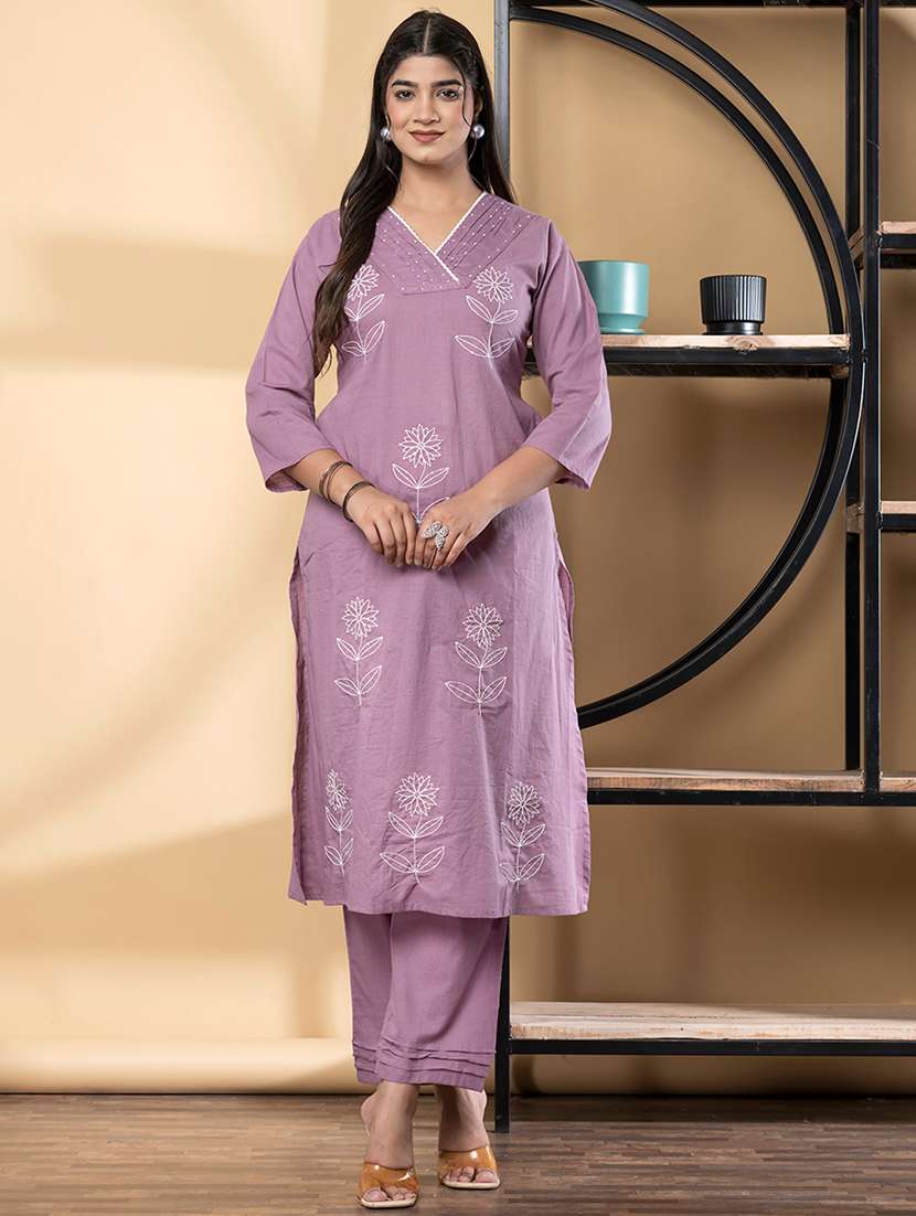 women floral three quarter sleeve kurta pant set - 21972332 -  Standard Image - 1