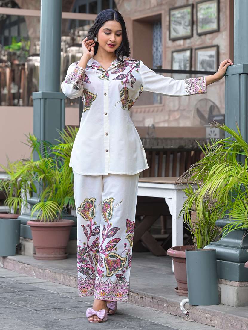 women floral printed long sleeve ethnic co-ord set - 21972334 - Zoom Image - 0