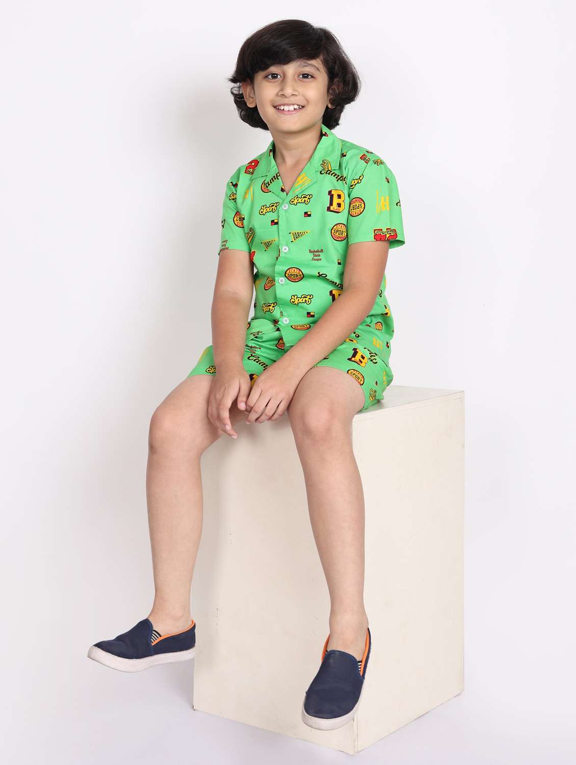 multi colored cotton shorts set coords - 21972346 - Standard Image - 4