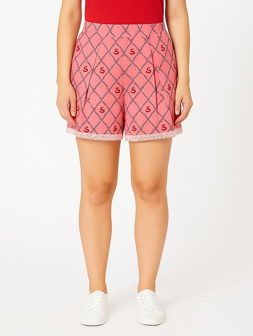 red cotton regular shorts - 21972359 - Standard Image - 0
