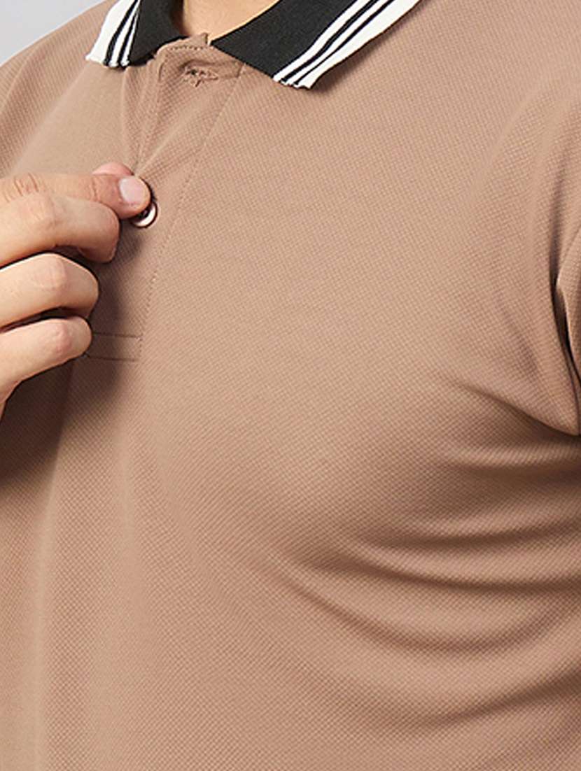 men solid short sleeve regular fit polo t-shirt - 21972366 -  Standard Image - 4