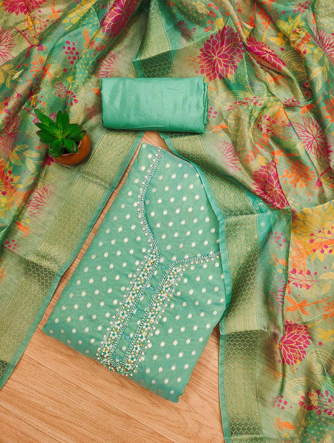 women self design embroidered unstitched suit set - 21972712 -  Standard Image - 1