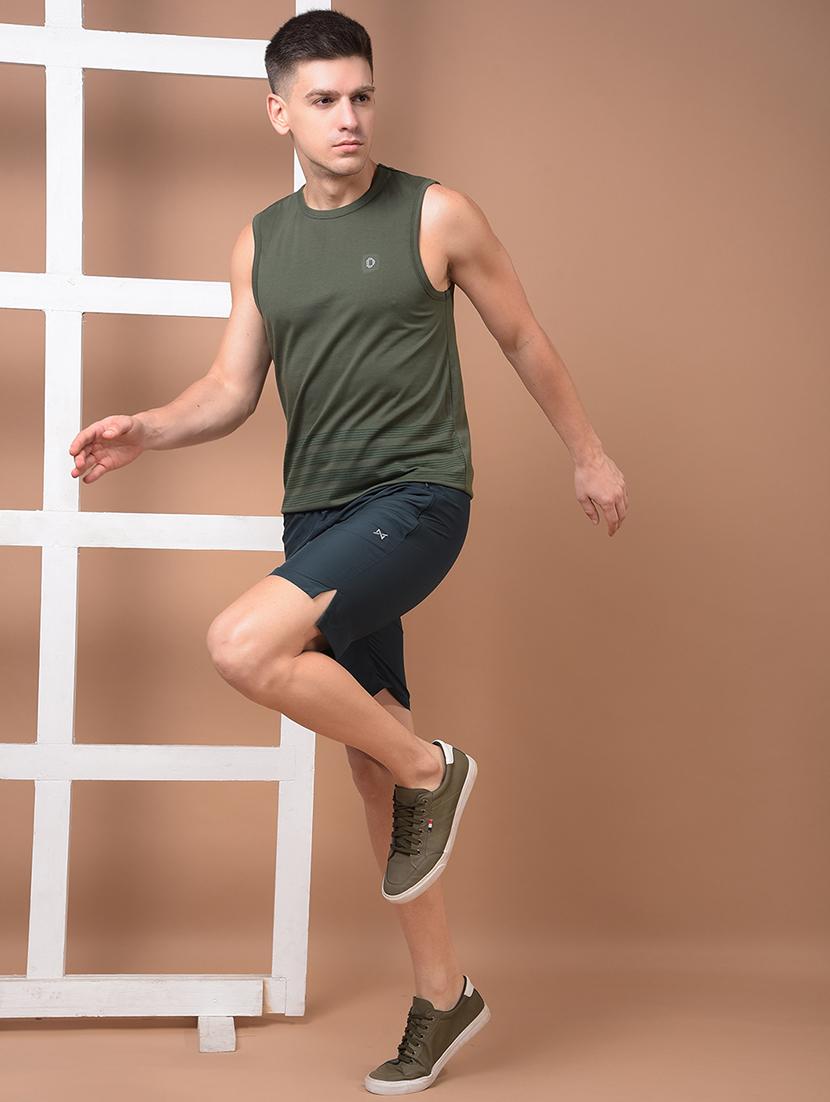 men striped sleeveless regular fit vest - 21972722 - Standard Image - 4
