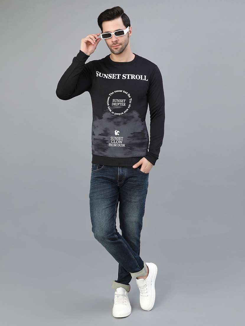 men printed long sleeve sweatshirt - 21974260 -  Standard Image - 4