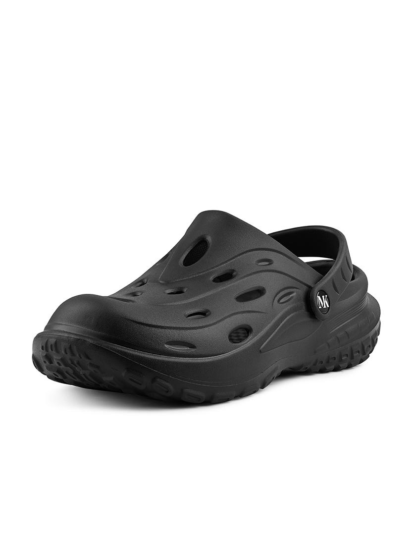 men black solid crocs - 21974848 - Standard Image - 1